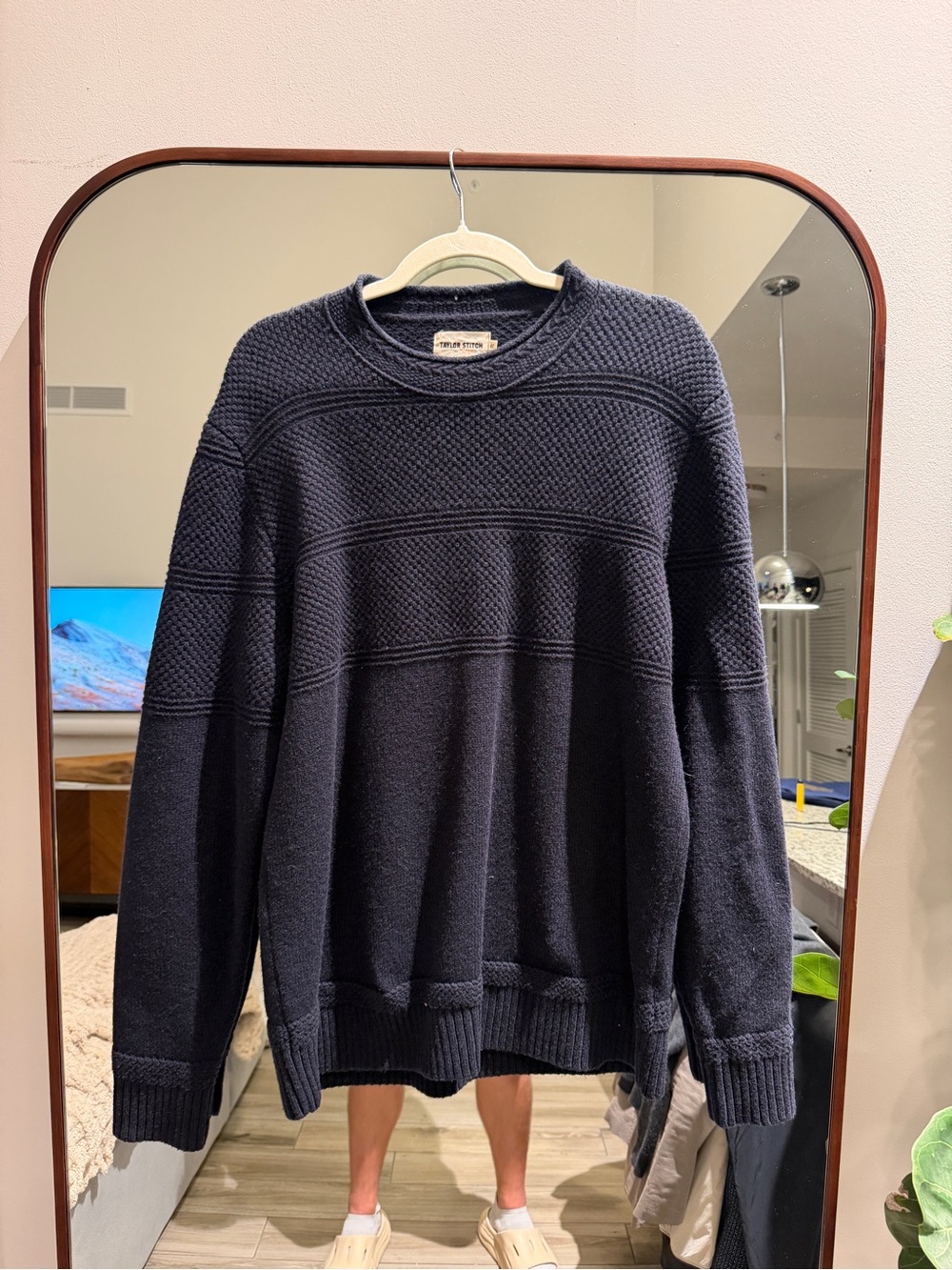 Taylor Stitch The Ventana Sweater Navy